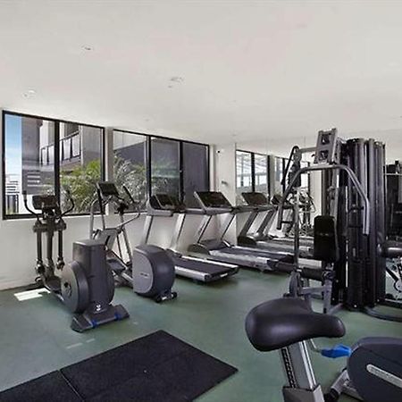 Mj Shortstay Whiteman St Apartment Melburne Exterior foto