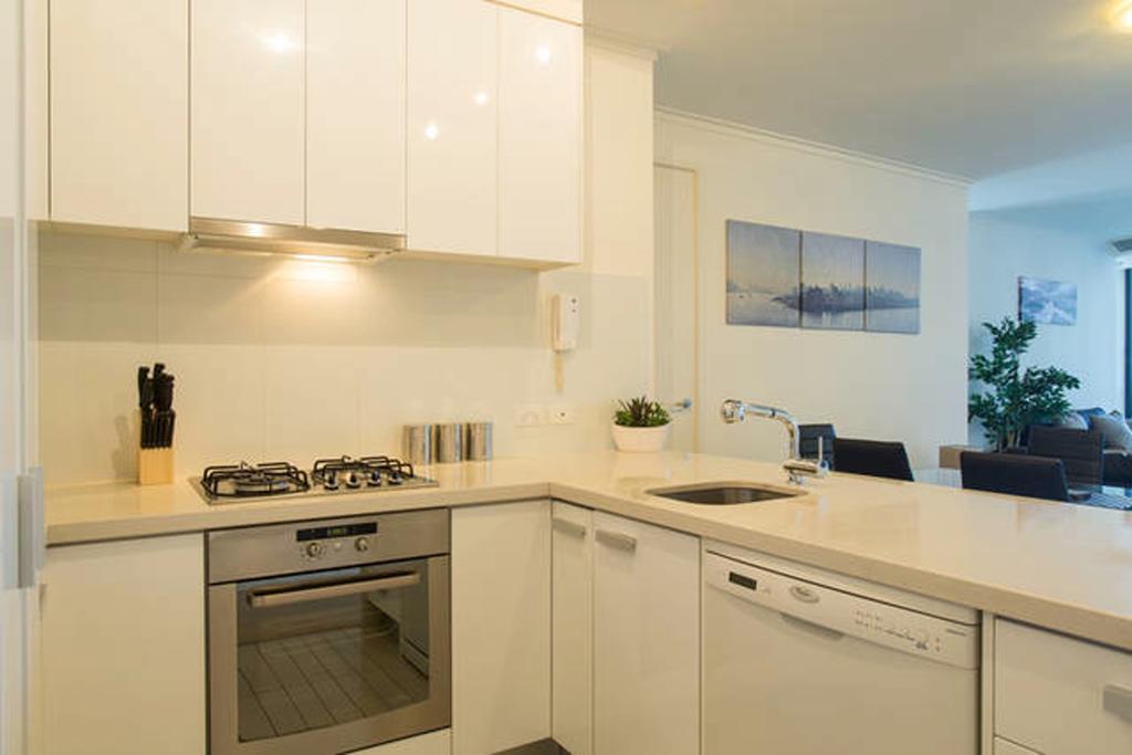 Mj Shortstay Whiteman St Apartment Melburne Exterior foto